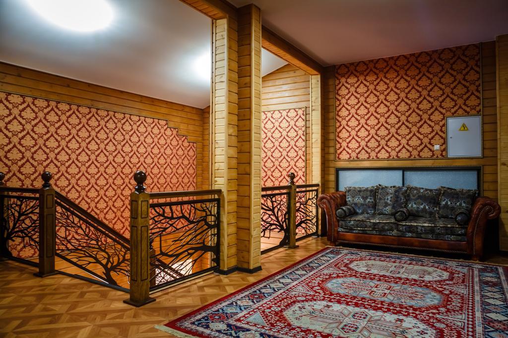 טרז Guest House Chalet מראה חיצוני תמונה